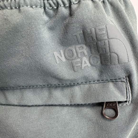 The North Face Women Elastic Waist Never Stop Wearing Jumpsuit - Picture 10 of 12
